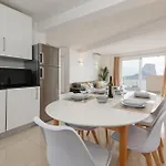 La Perla Vista Al Mar Fabiola 1 アパート *
